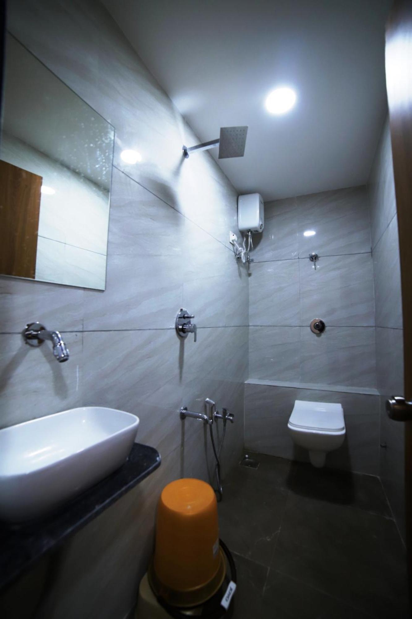 Hotel Surya Villa Ahmedabad Exterior photo